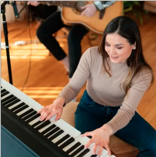 Beginner’s Guide to Piano Lessons: Tips and Tricks